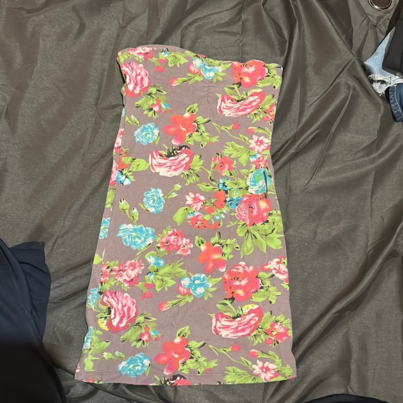 tube top dress. Free add on - Picture 1 of 2